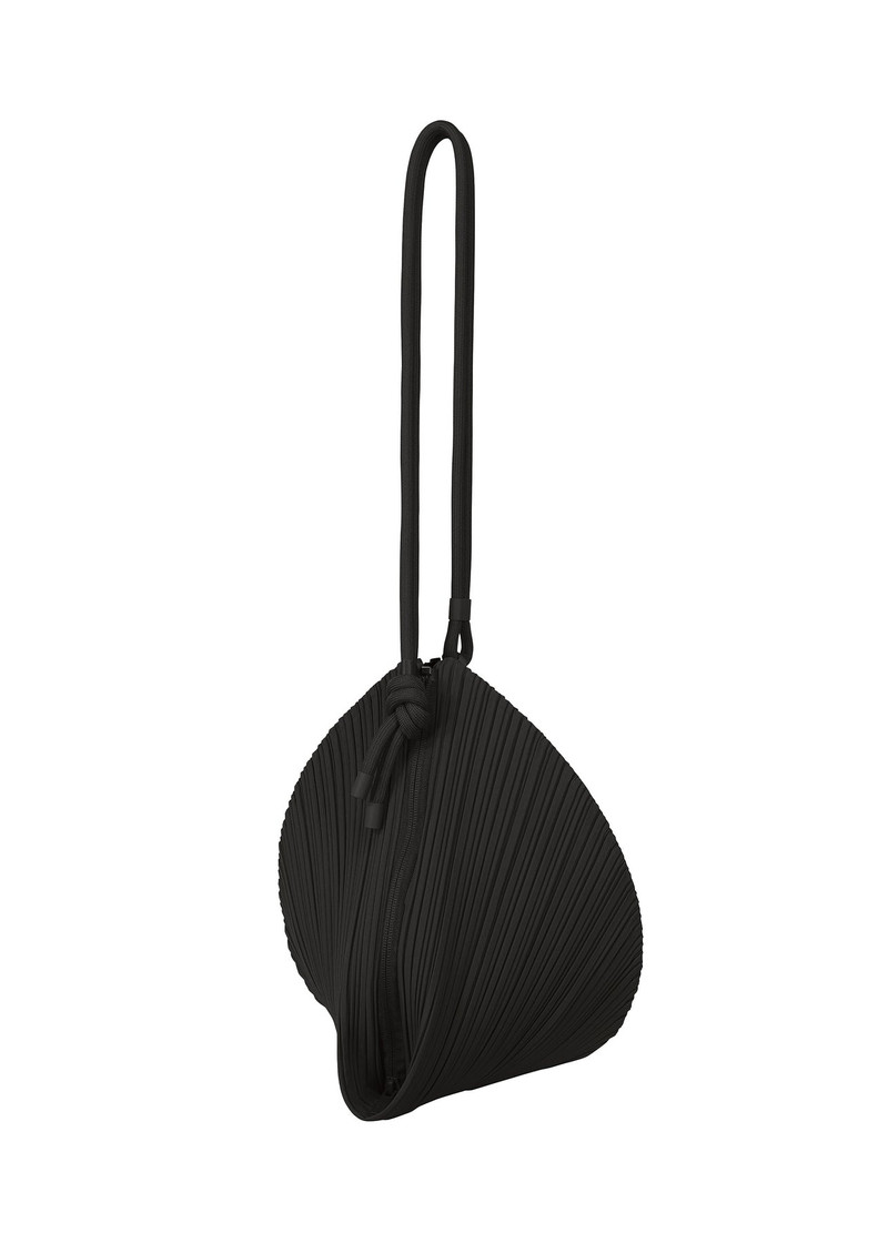 LEAF PLEATS BAG 1