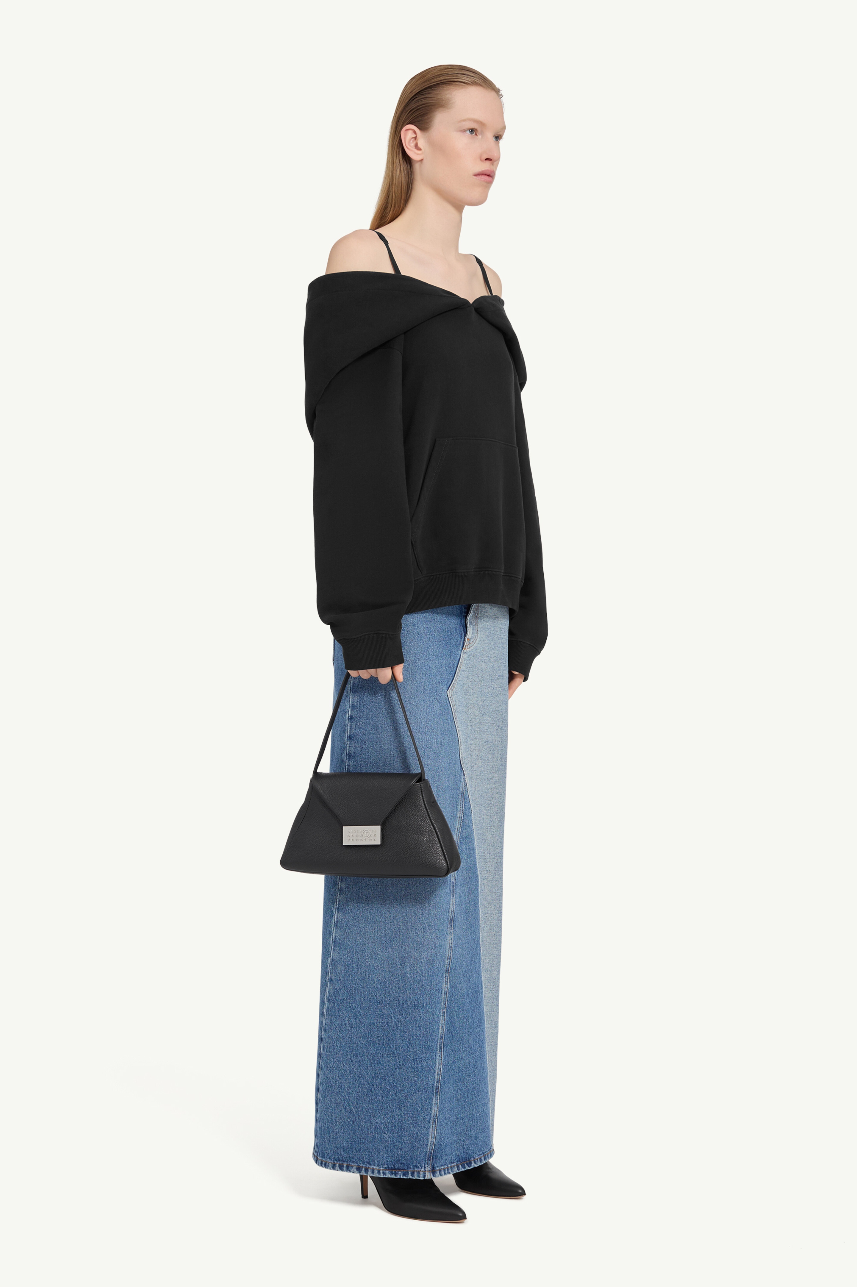 Sweatshirt - 3