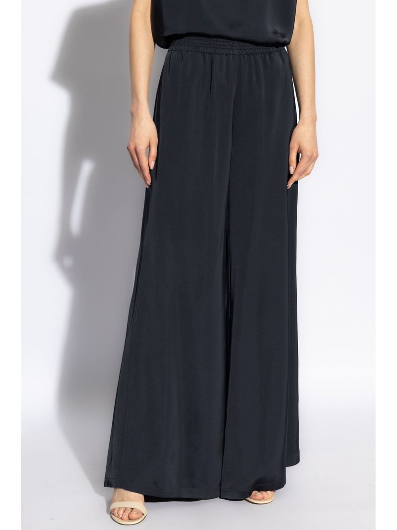 wide-leg palazzo pants 3