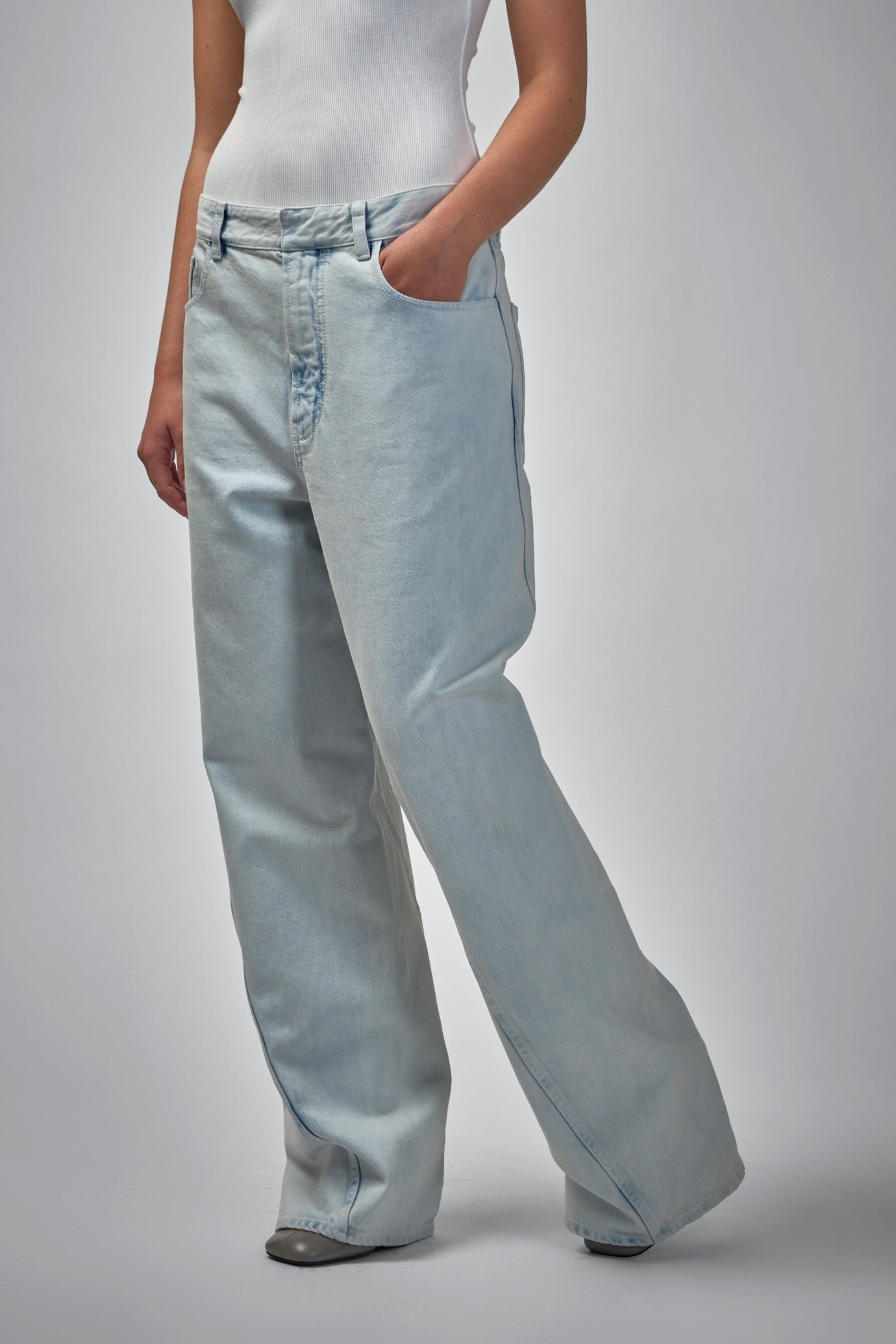 Twisted Jeans - 4