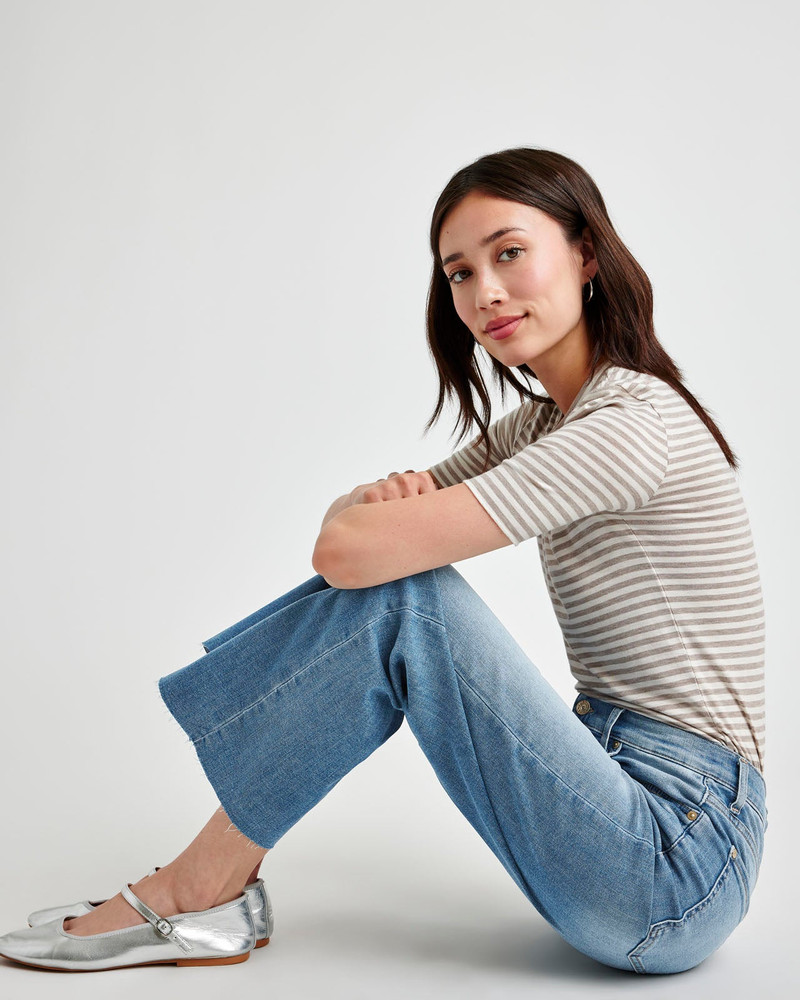 Splendid Light Wash Cropped Wide Leg Raw Hem Jean outlook