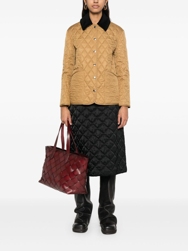 Burberry quilted jacket outlook