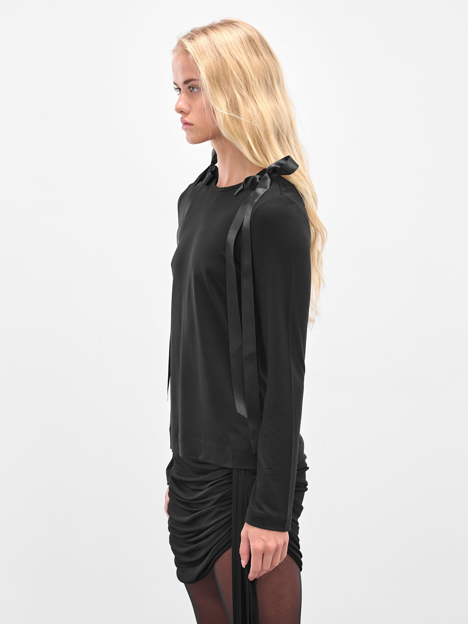 Black Bow Ribbon Tail T-Shirt - 2