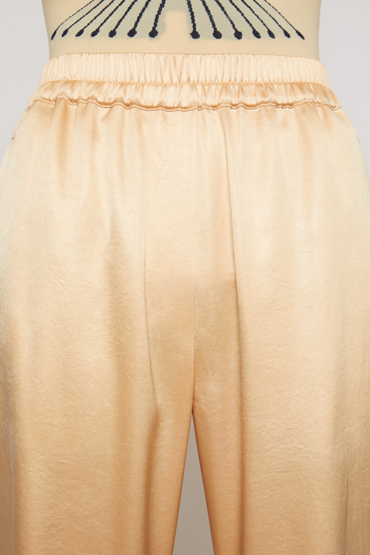 Satin trousers pale orange - 6