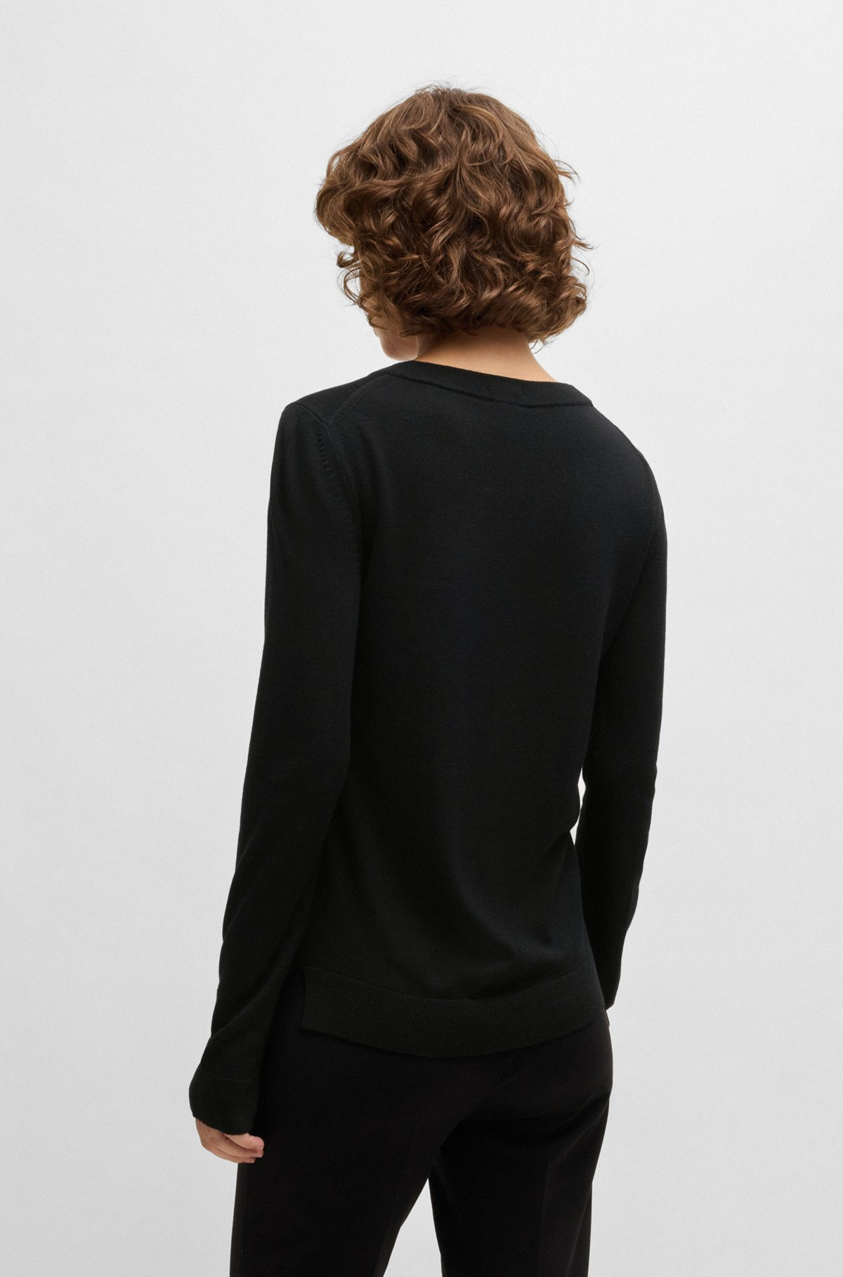 CREW-NECK SWEATER IN MERINO WOOL - 4