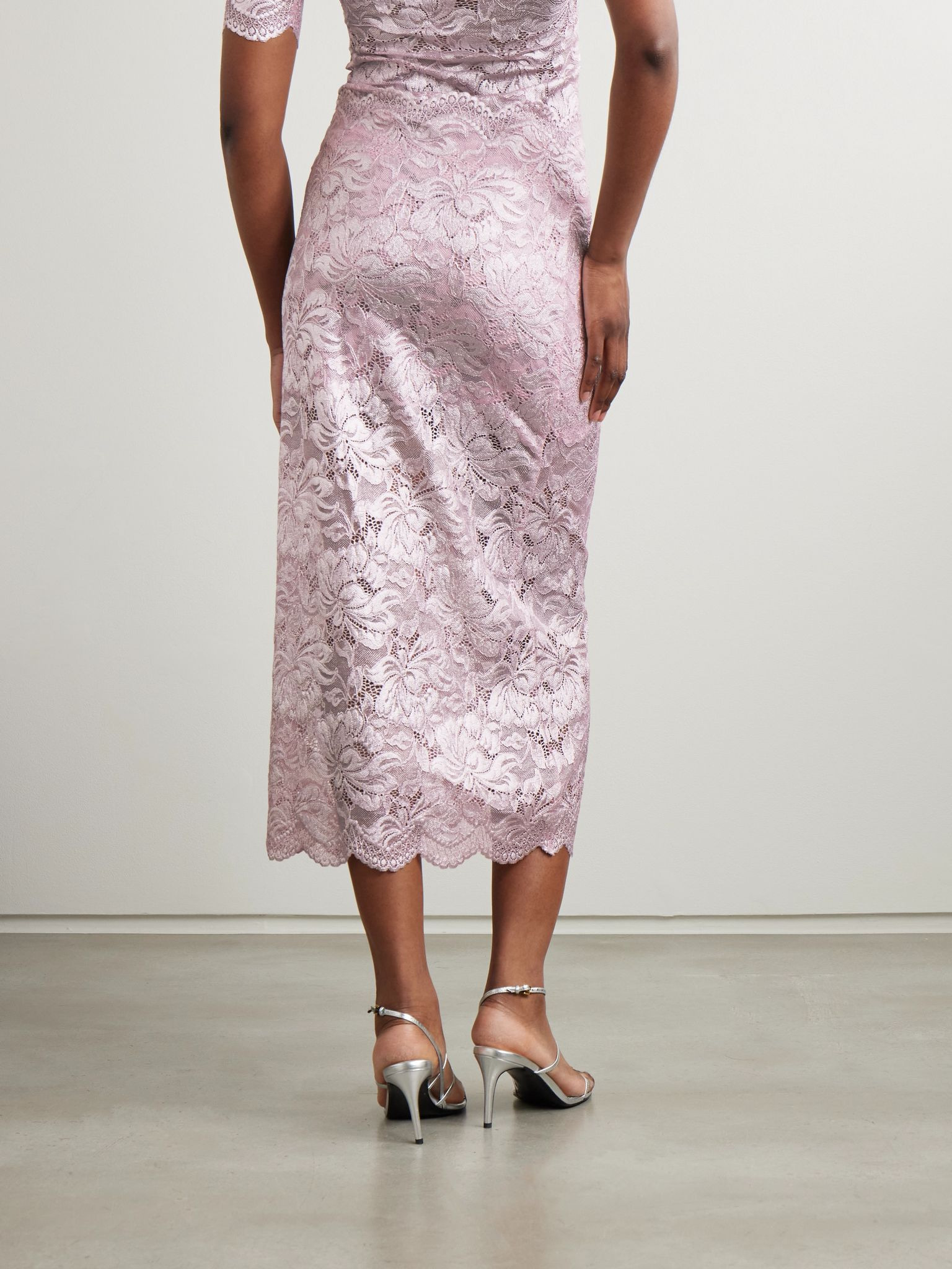 Scalloped metallic stretch-lace midi skirt Pink - 3