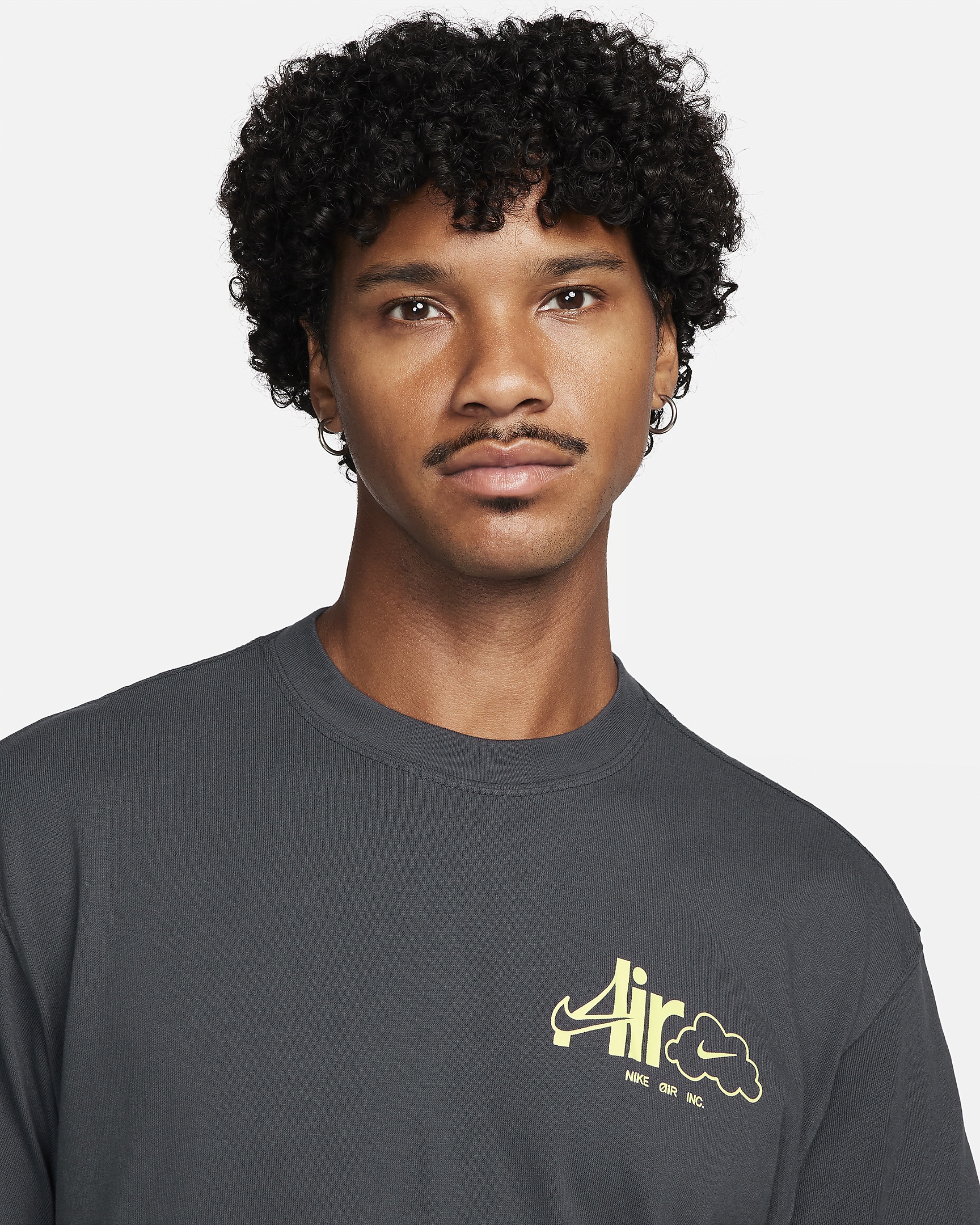 Nike Sportswear Men's Max90 T-Shirt - 3