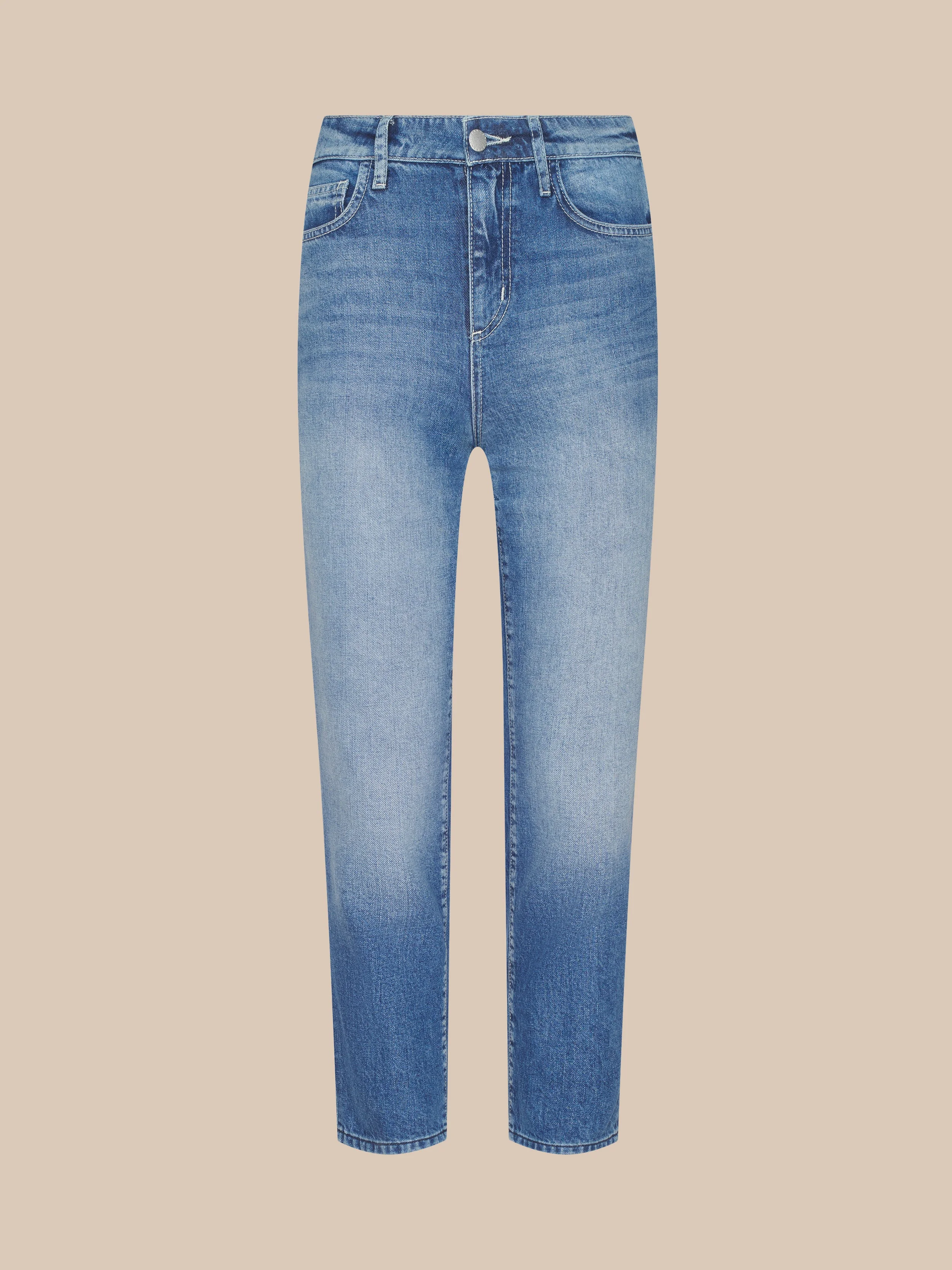 Avena Slim-Leg Jean - 1