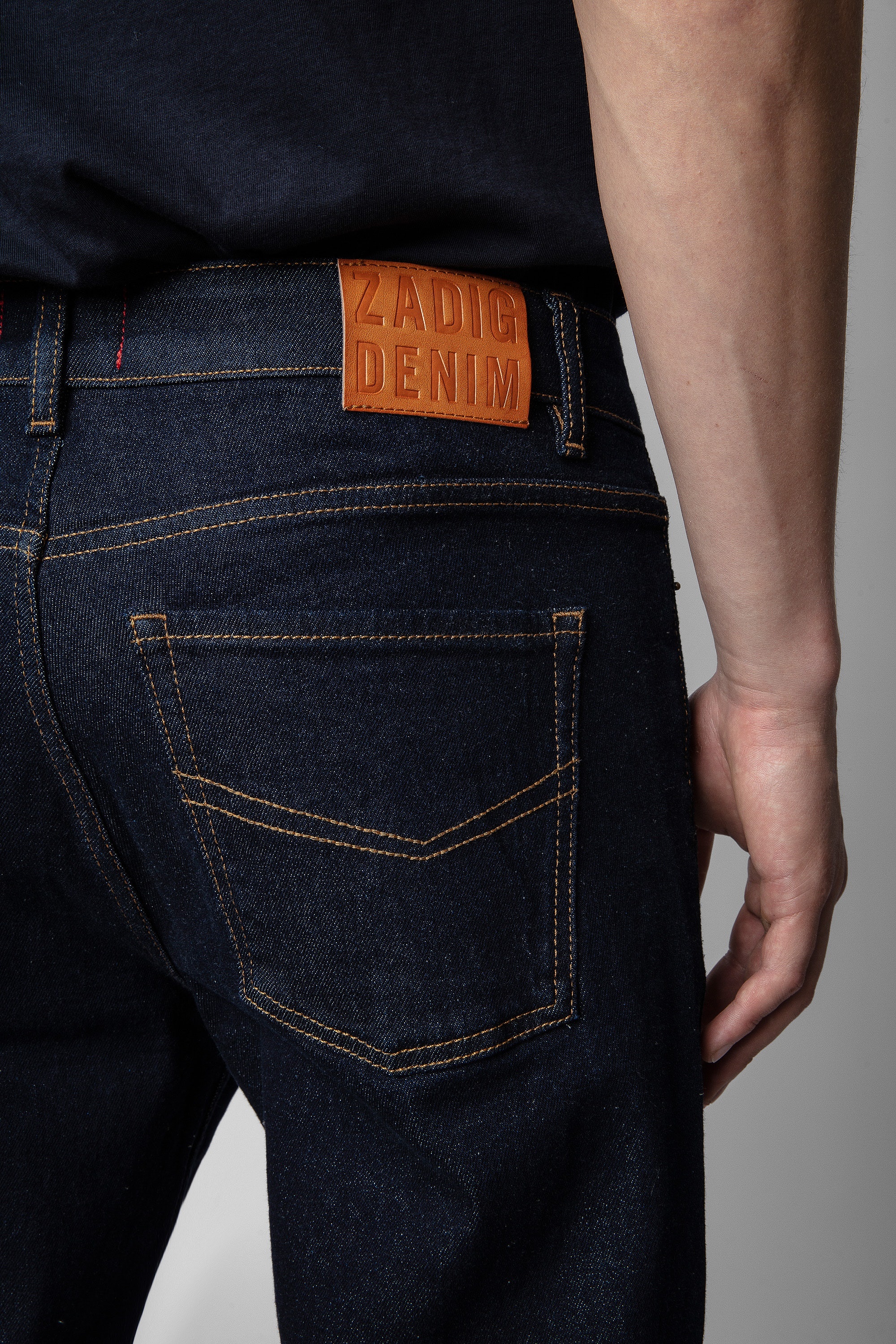 John Jeans - 5