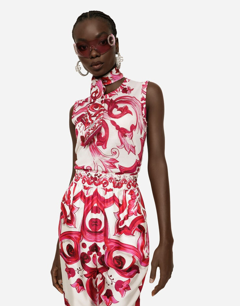Sleeveless silk top with Majolica print 4