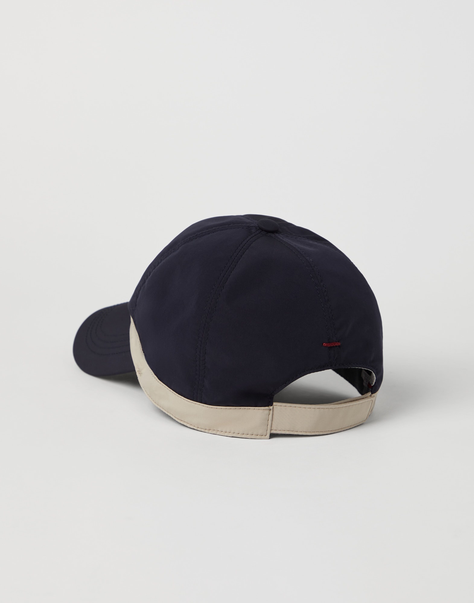 Water-resistant microfiber baseball cap with contrast details and embroidered logo - 2
