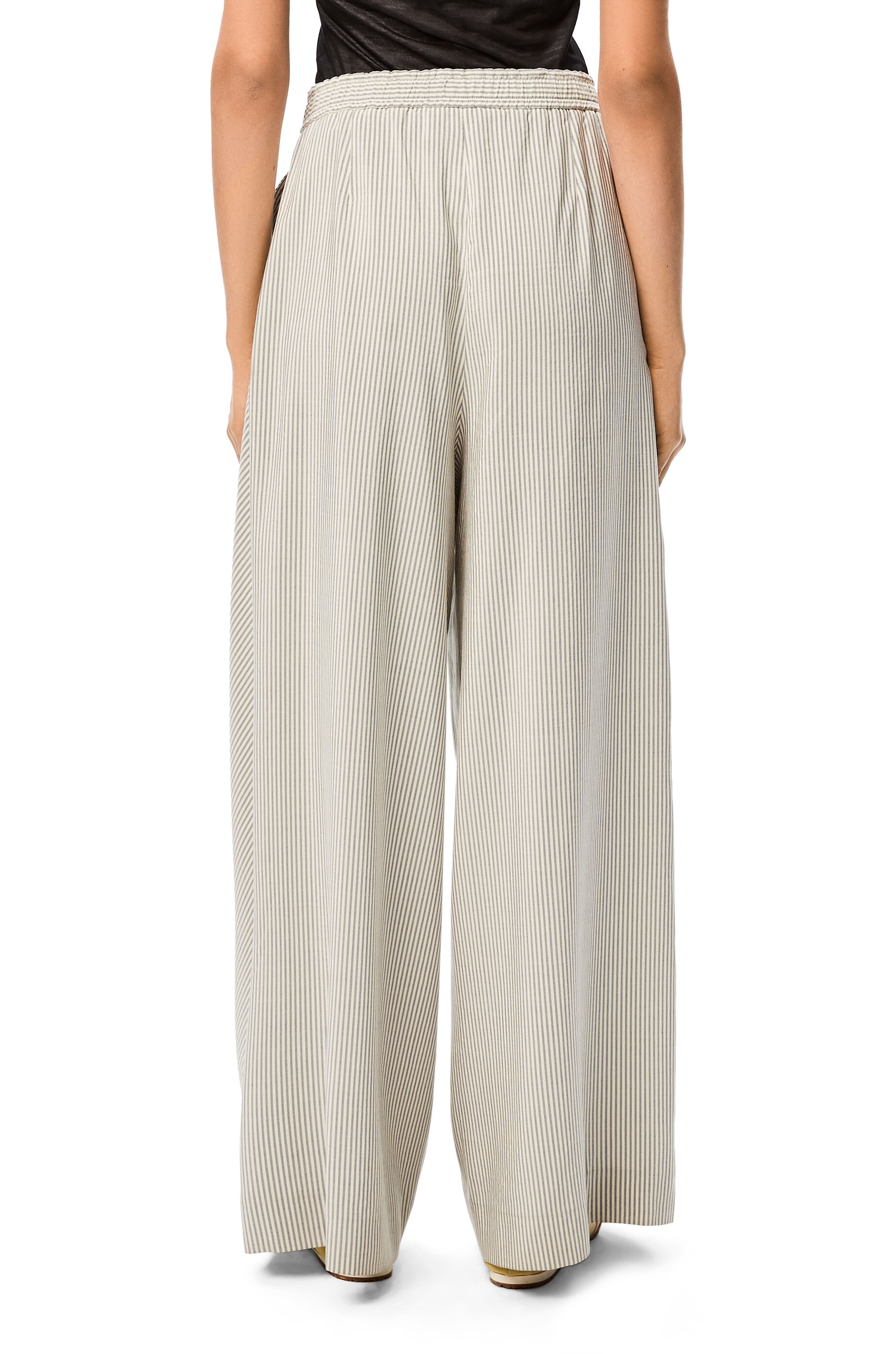 Drawstring fluid trousers in striped silk - 4