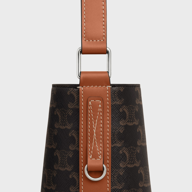 Bucket in Triomphe canvas and calfskin 5