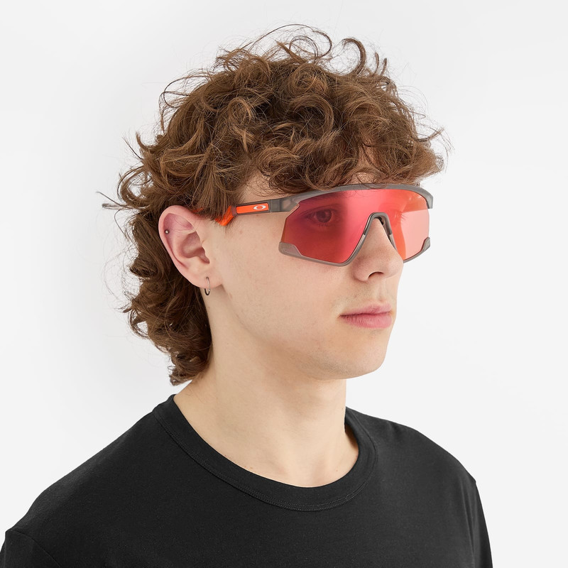 OAKLEY Oakley BXTR Sunglasses outlook