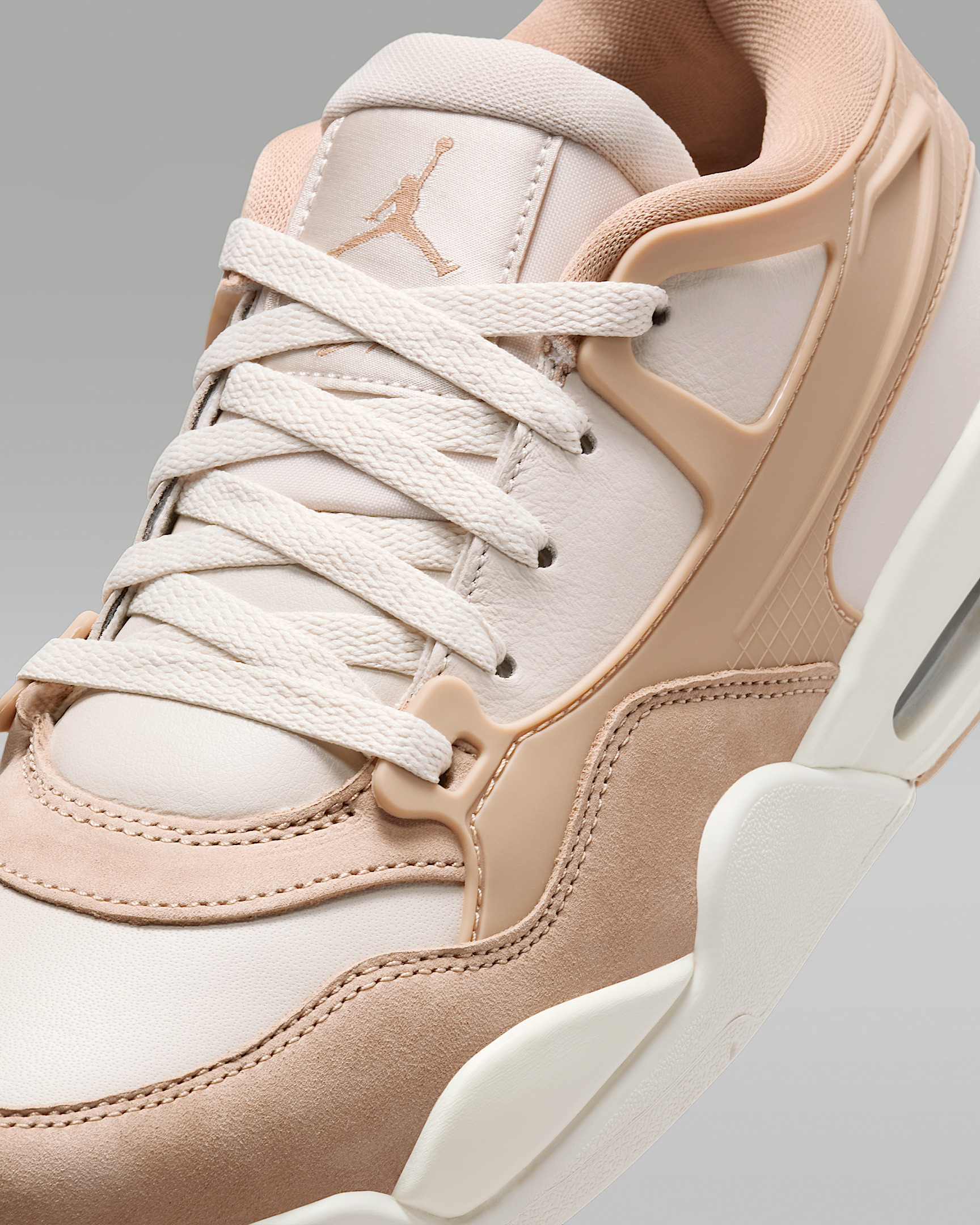 Air Jordan 4 RM Women's Shoes - 7