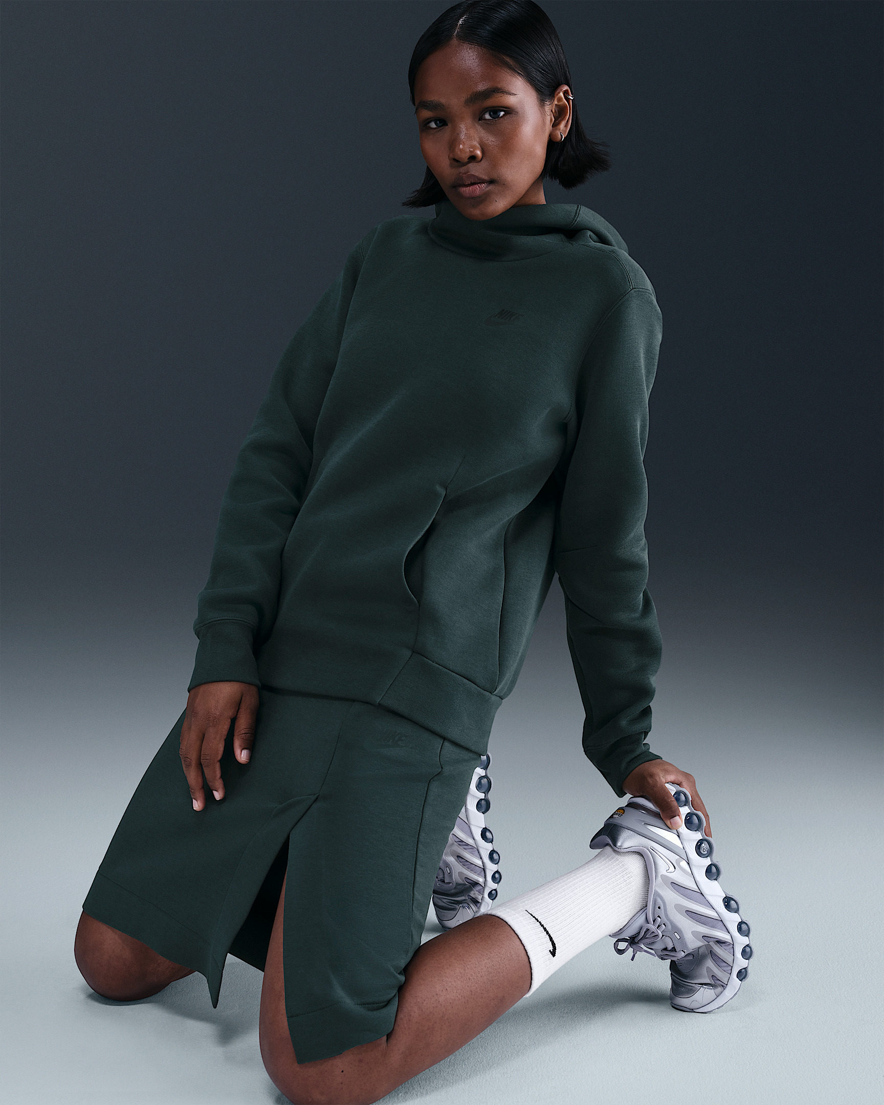 Nike Sportswear Tech Fleece Women's Skirt - 5