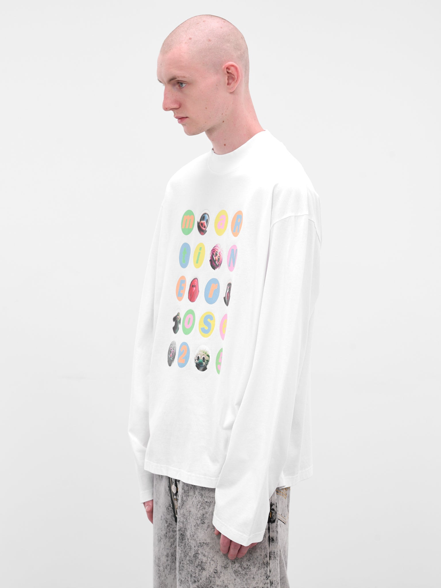 White Oversized Graphic Long Sleeve - 2