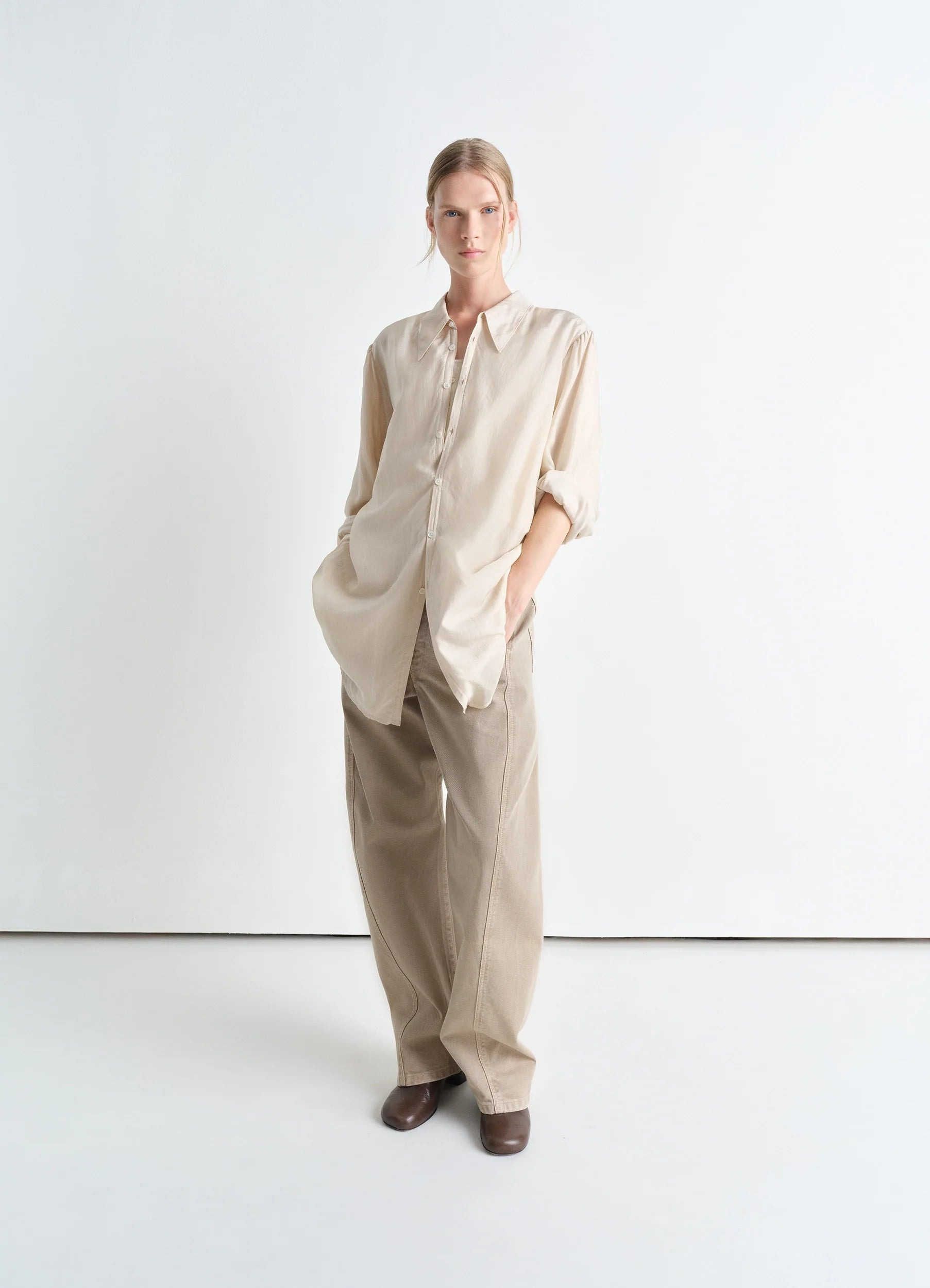 LIGHT POINTED COLLAR SHIRT - 5