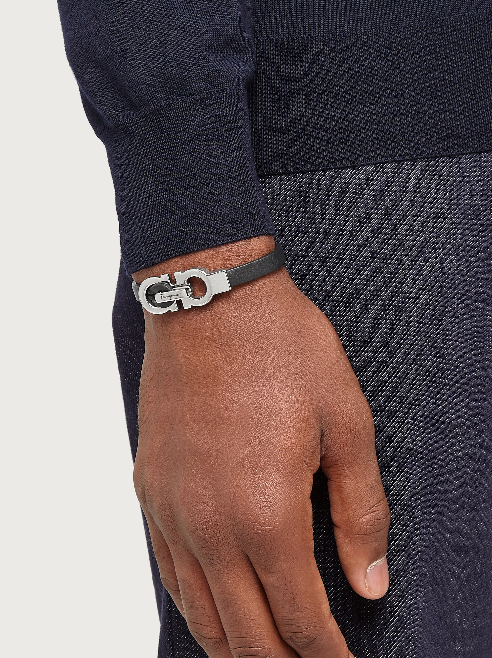 Gancini bracelet - size 17 - 3