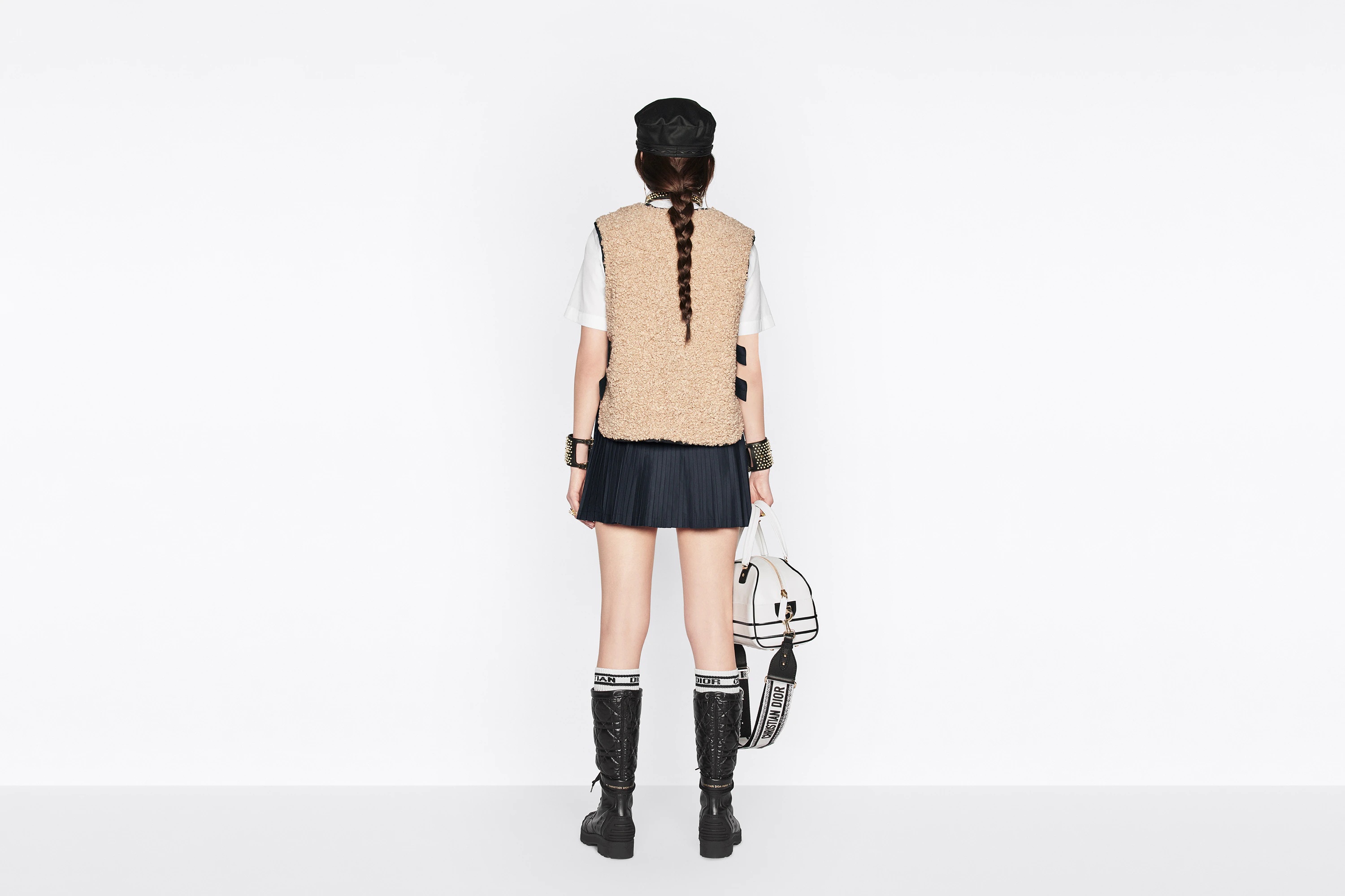 Macrocannage Reversible Sleeveless Vest - 8