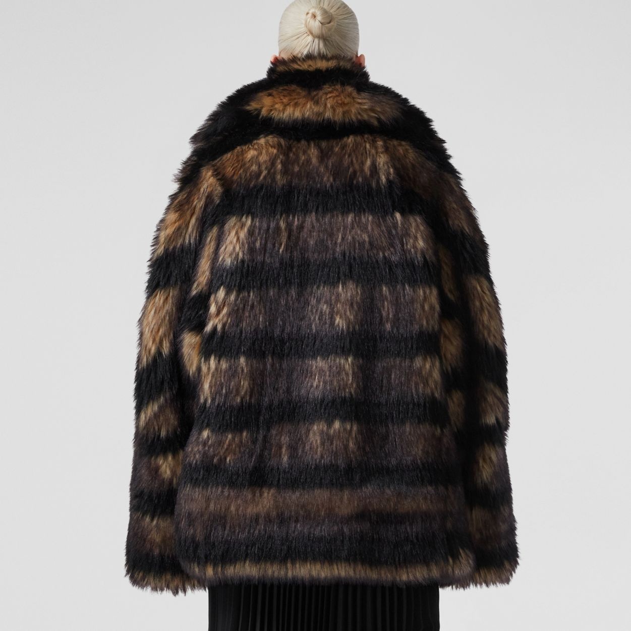 Striped Faux Fur Oversized Jacket - 4