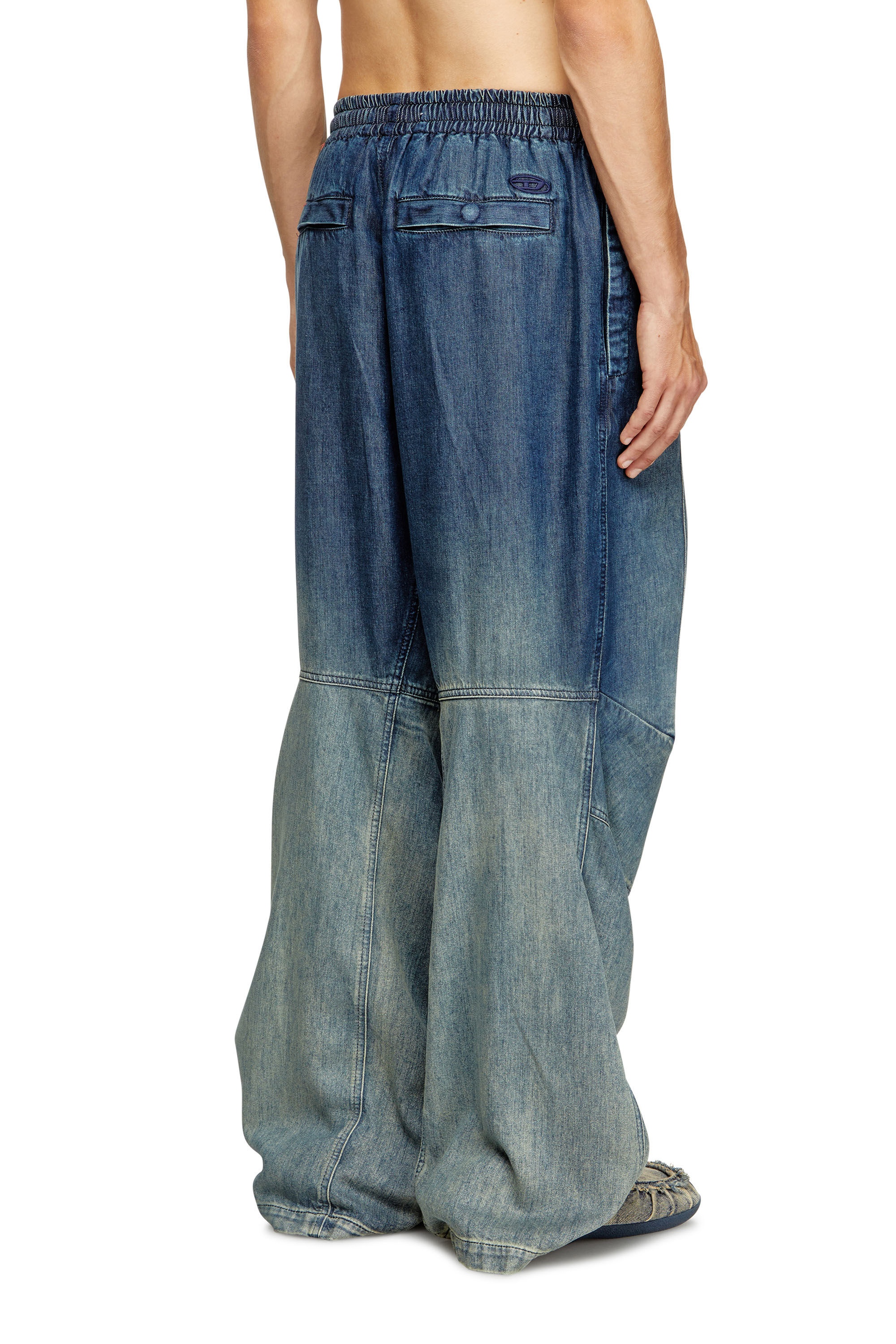 RELAXED JEANS D-PARI 068TC - 4