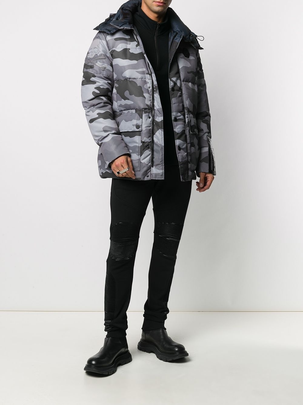 camouflage print puffer coat - 2