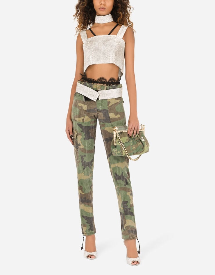 Cotton cargo pants with camouflage print - 6