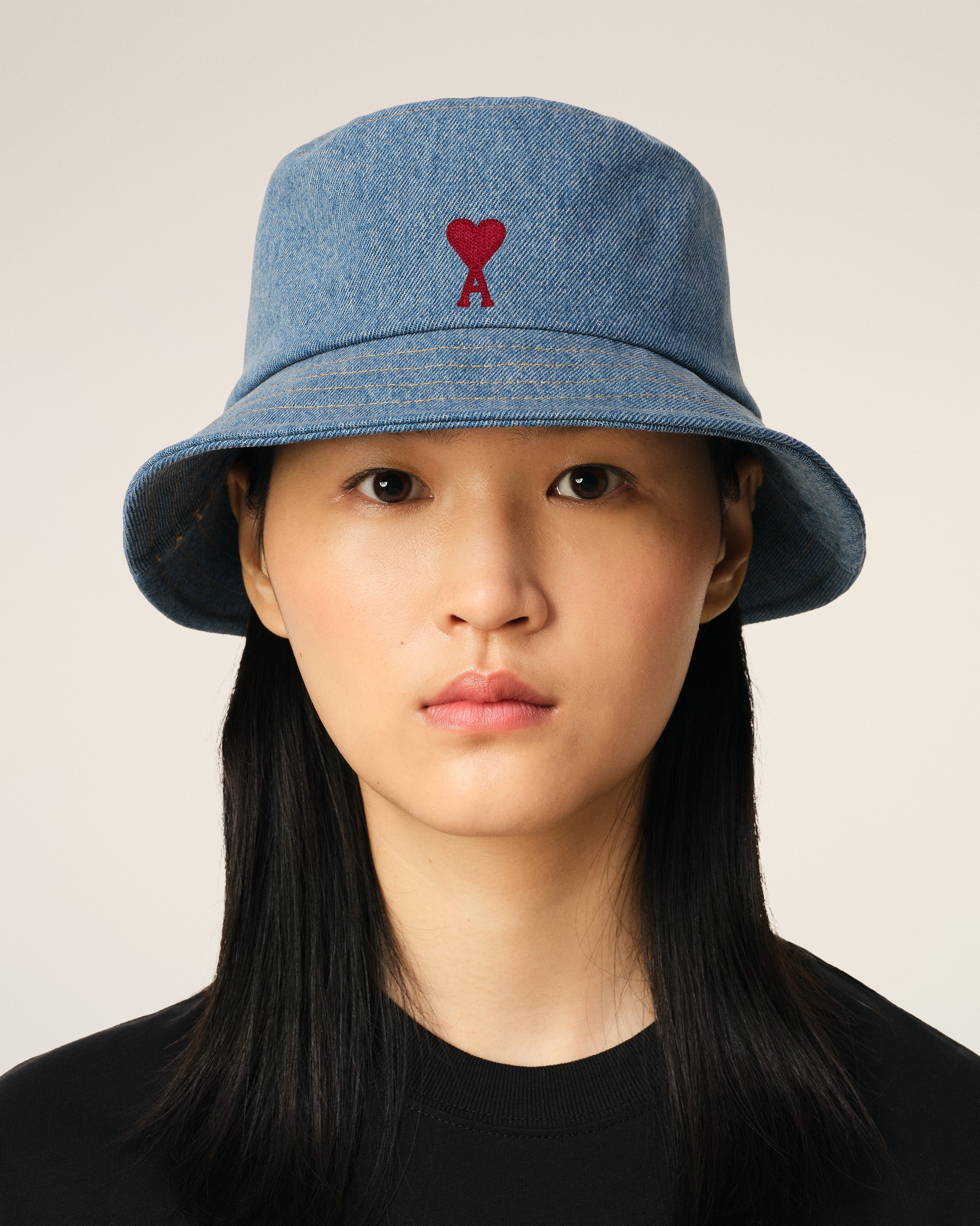 BLUE COTTON AMI DE COEUR EMBROIDERY BUCKET HAT - 2