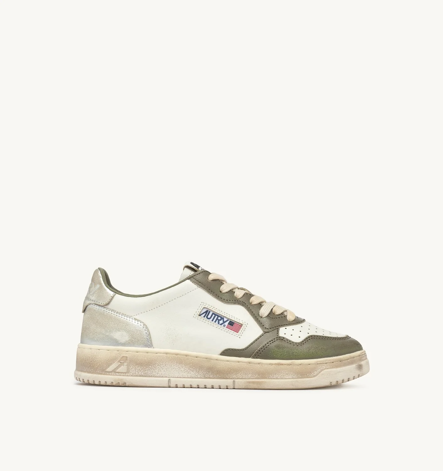 MEDALIST LOW SUPER VINTAGE SNEAKERS IN WHISPER WHITE GREEN AND SILVER - 1