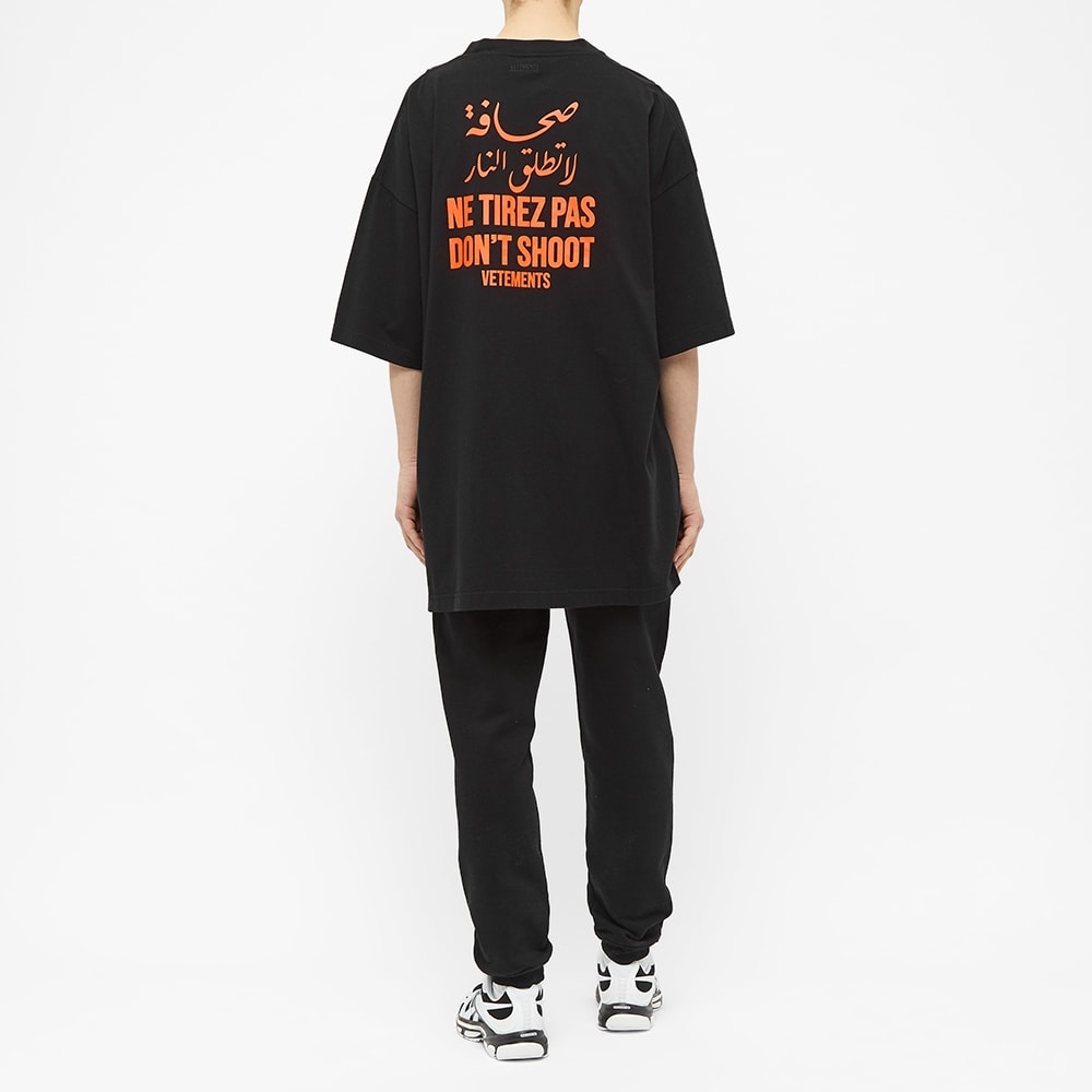 VETEMENTS Don't Shoot Tee - 6