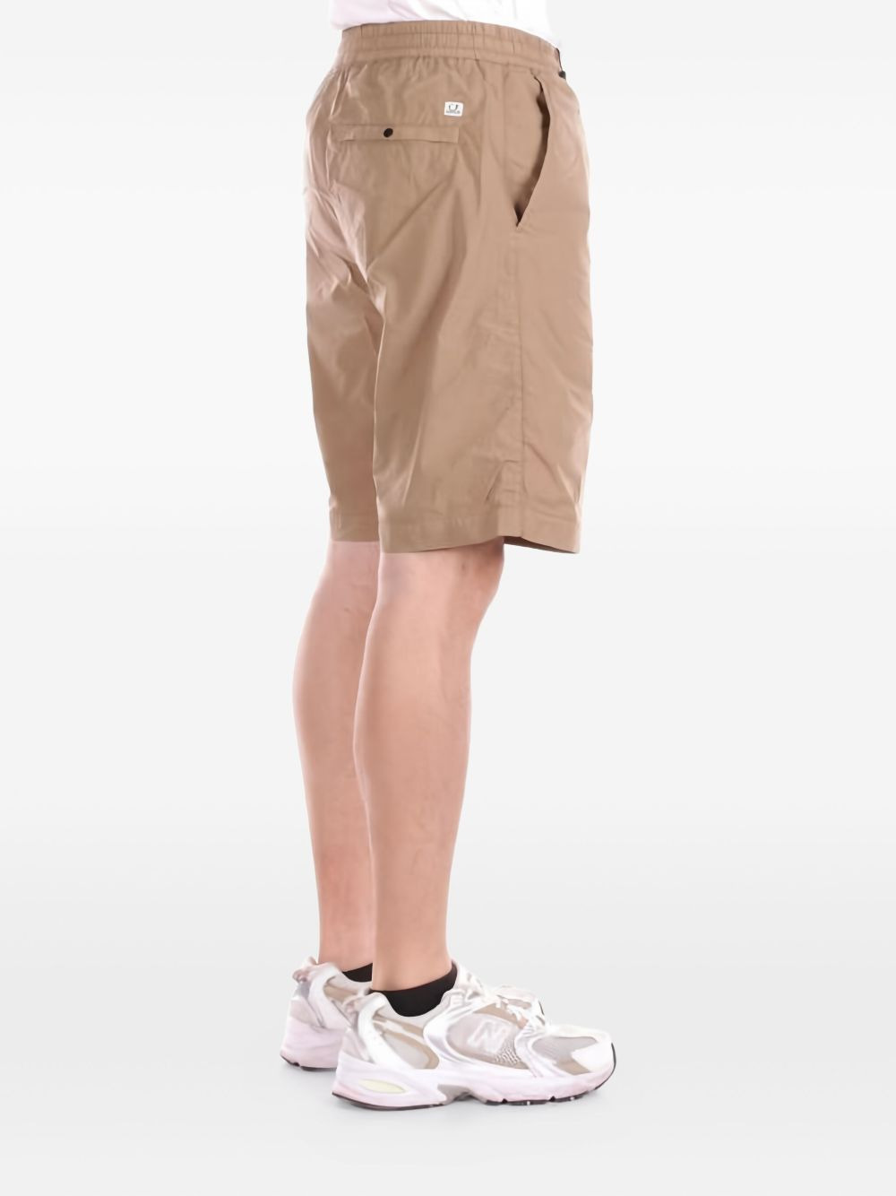 pocket-detail elasticated-waist shorts - 4