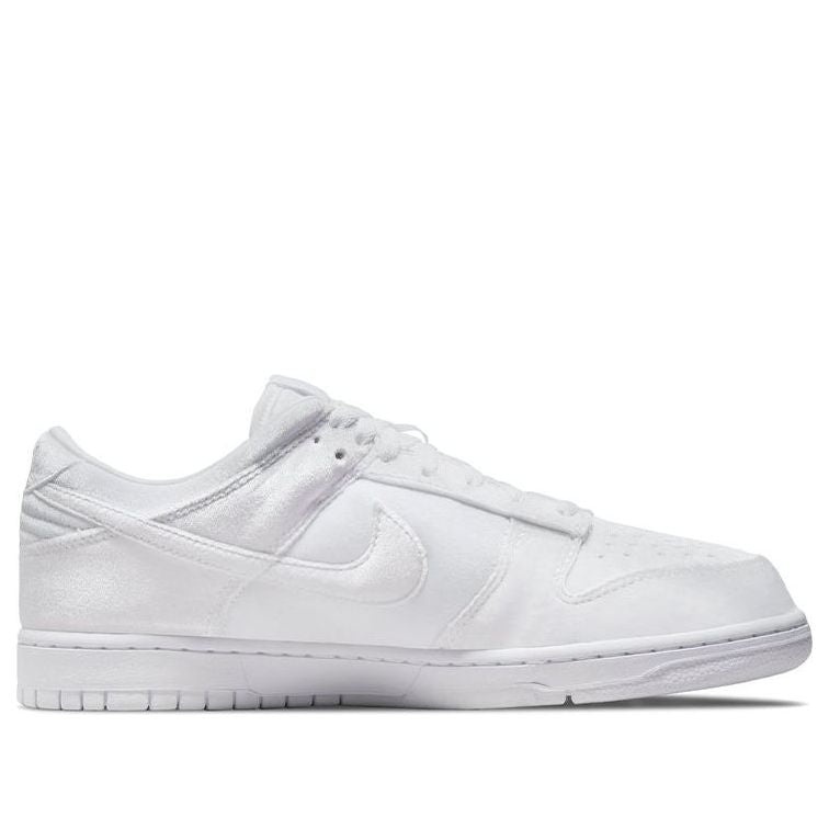 Nike x Dover Street Market Dunk Low 'White Velvet' DH2686-100 - 2