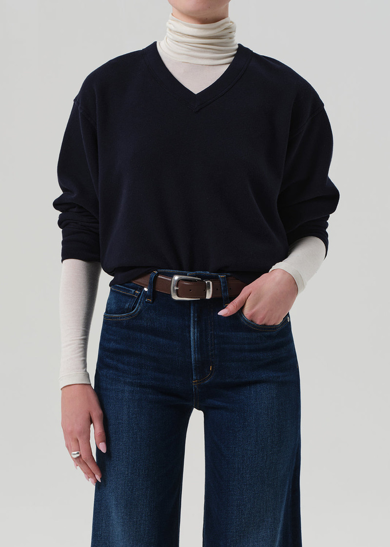 Citizens of Humanity Vernata Pullover
In Navy outlook