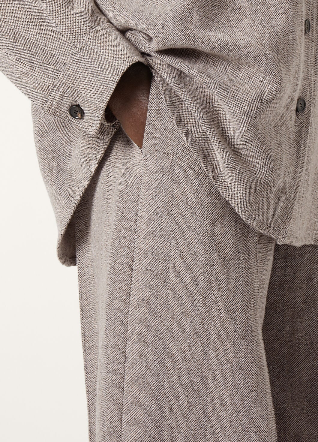 Dan Pants - 3