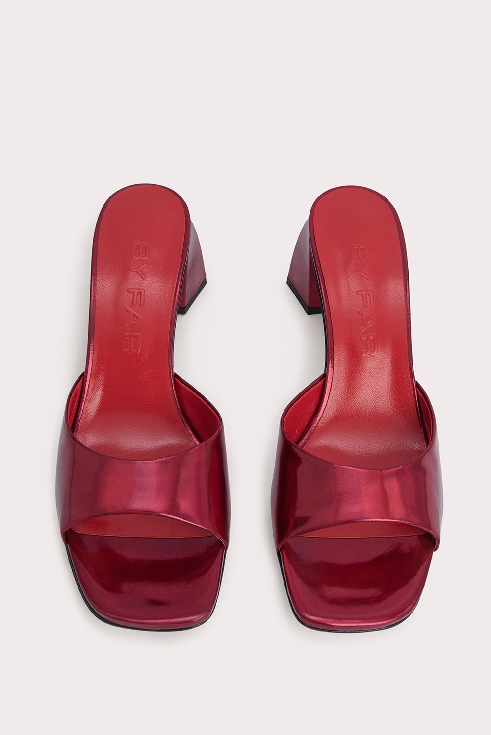 Romy Red Iridescent Lac - 7
