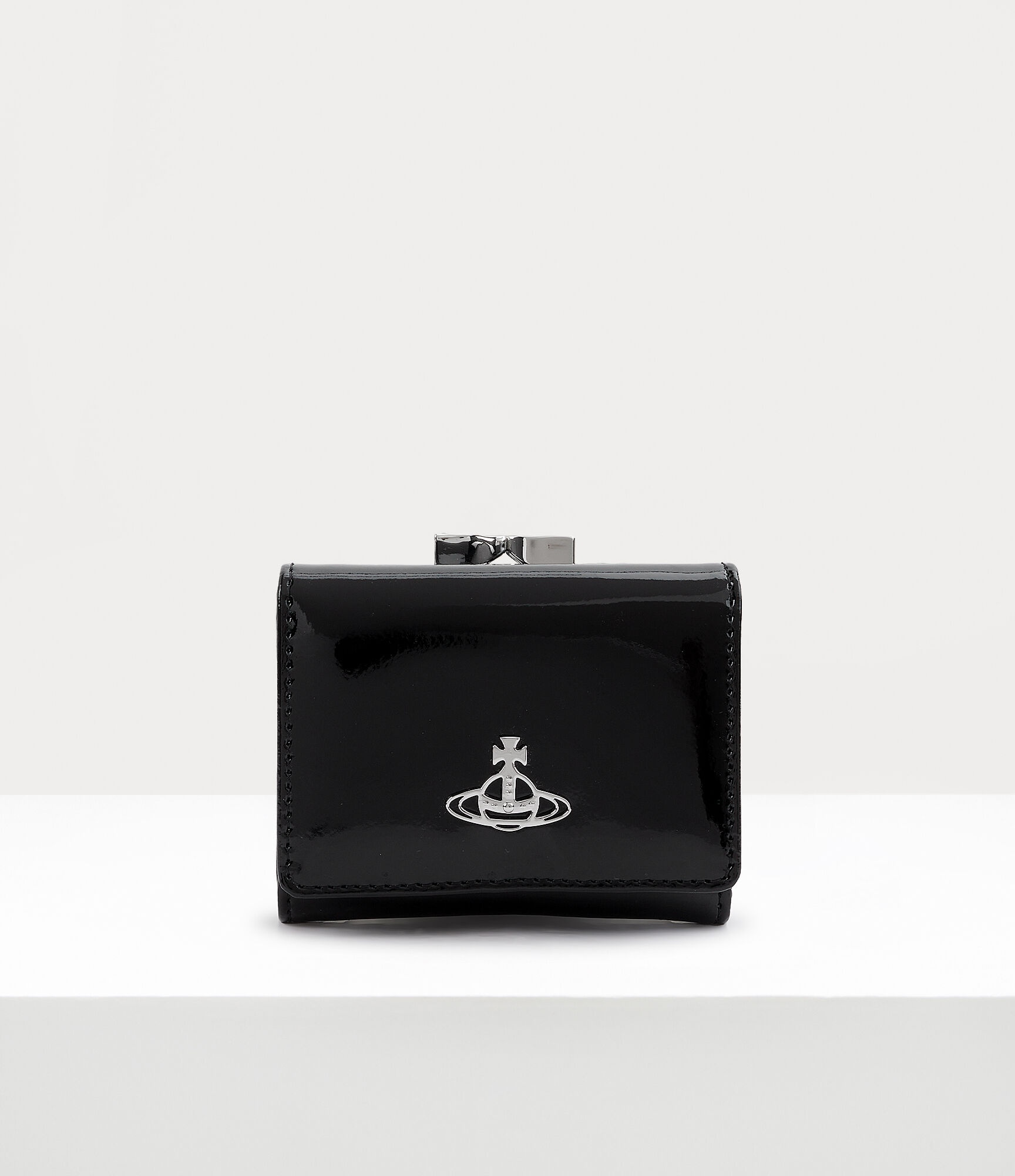 Vivienne Westwood SHINY PATENT SMALL FRAME WALLET | REVERSIBLE