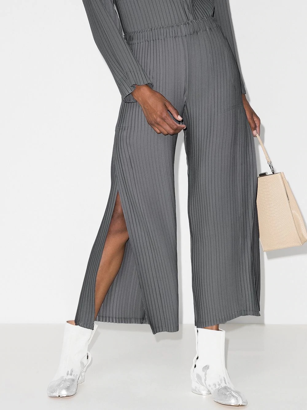 plissé split-detail trousers - 2