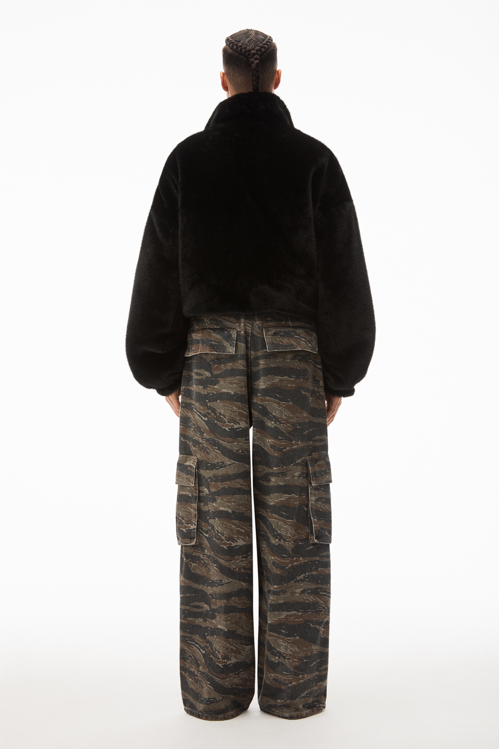 camo bagged out pocket jean in denim - 4