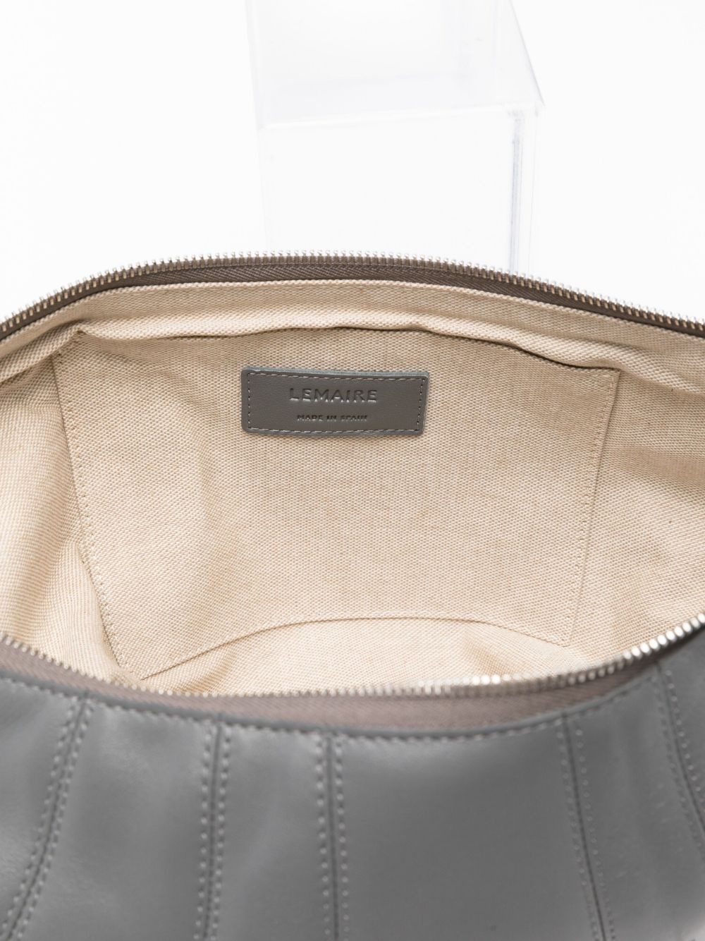 Croissant knot leather shoulder bag - 5