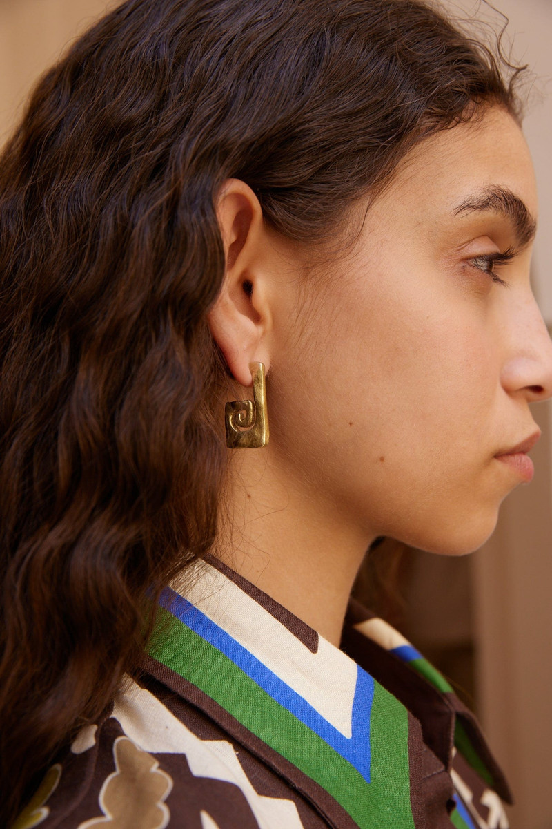 ALÉMAIS Le Jardin Long Spiral Earrings outlook