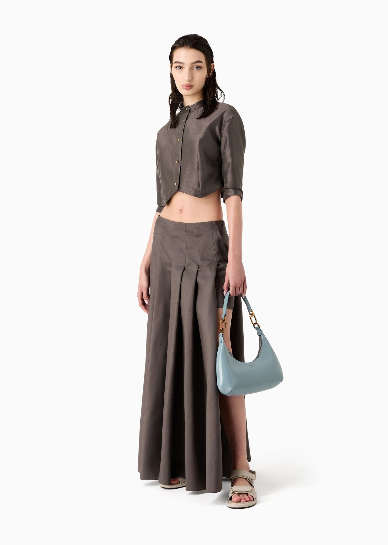 Long skirt in silk shantung with wide slits - 4