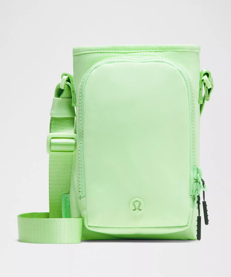 Water Bottle Crossbody with Front Pocket 2L 1