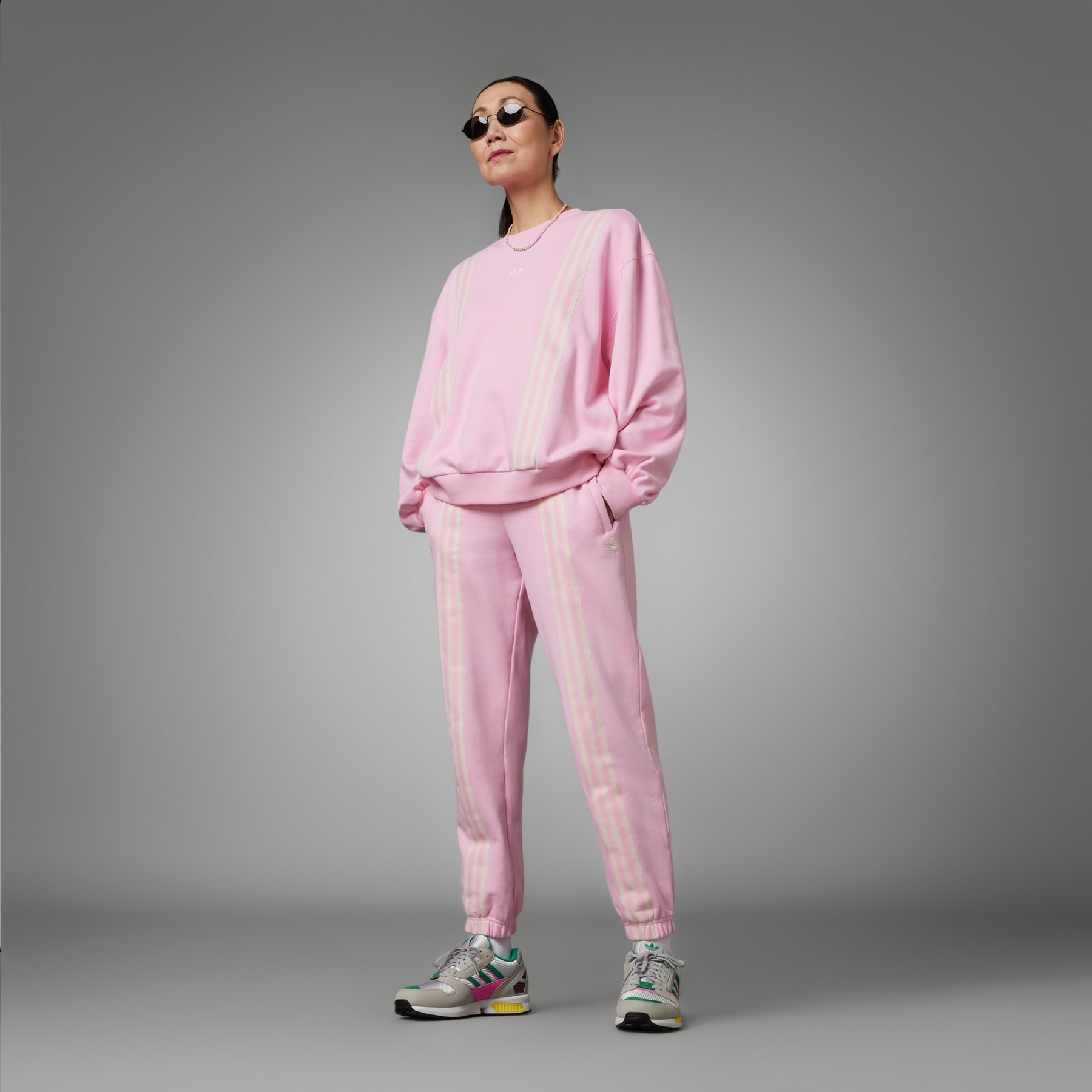 Adicolor 70s 3-Stripes Sweatpants - 4