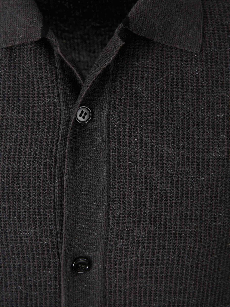 knit short-sleeve shirt 3