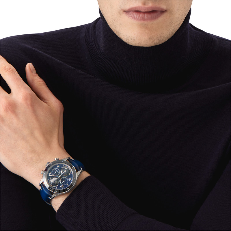 Montblanc Montblanc 1858 Geosphere Chronograph 0 Oxygen Limited Edition - 290 pieces outlook