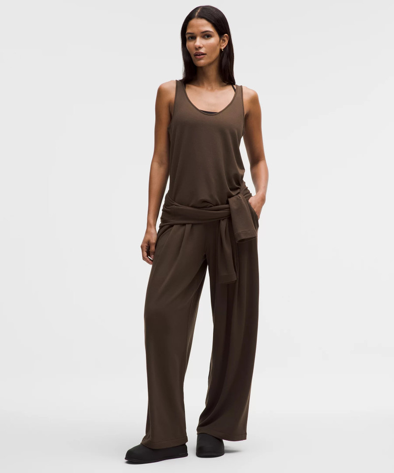 BeCalm V-Neck Tank Top 3