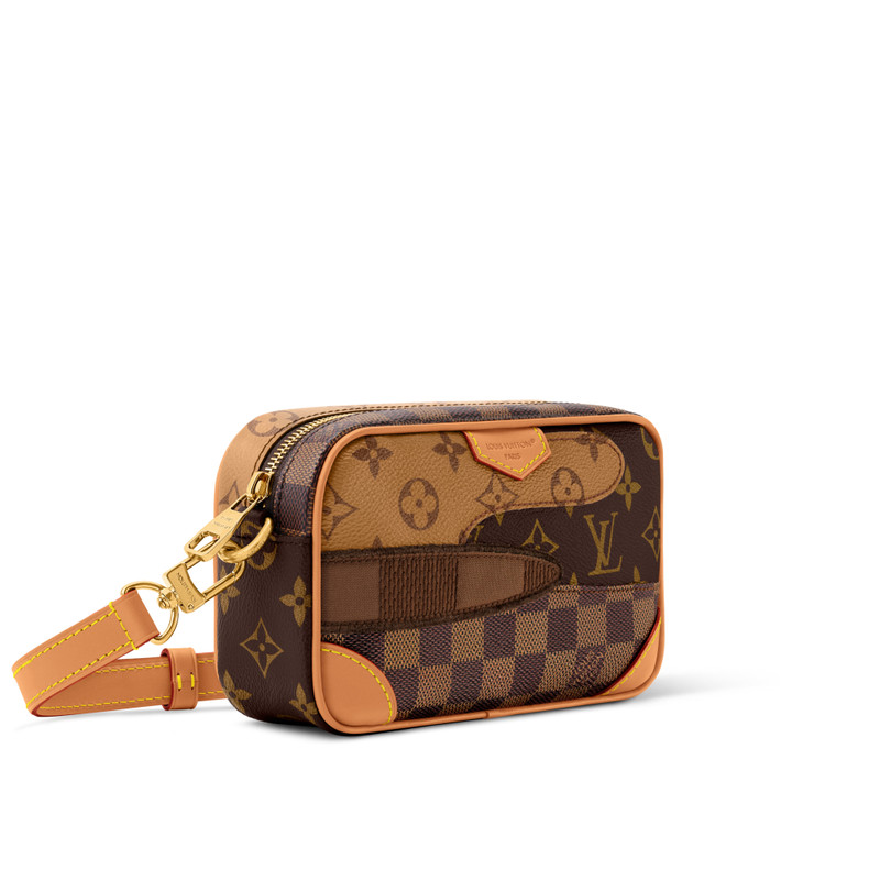 Louis Vuitton Trocadéro Wearable Wallet outlook