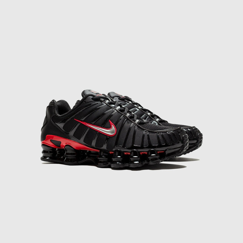 Nike NIKE SHOX TL "BRED" outlook