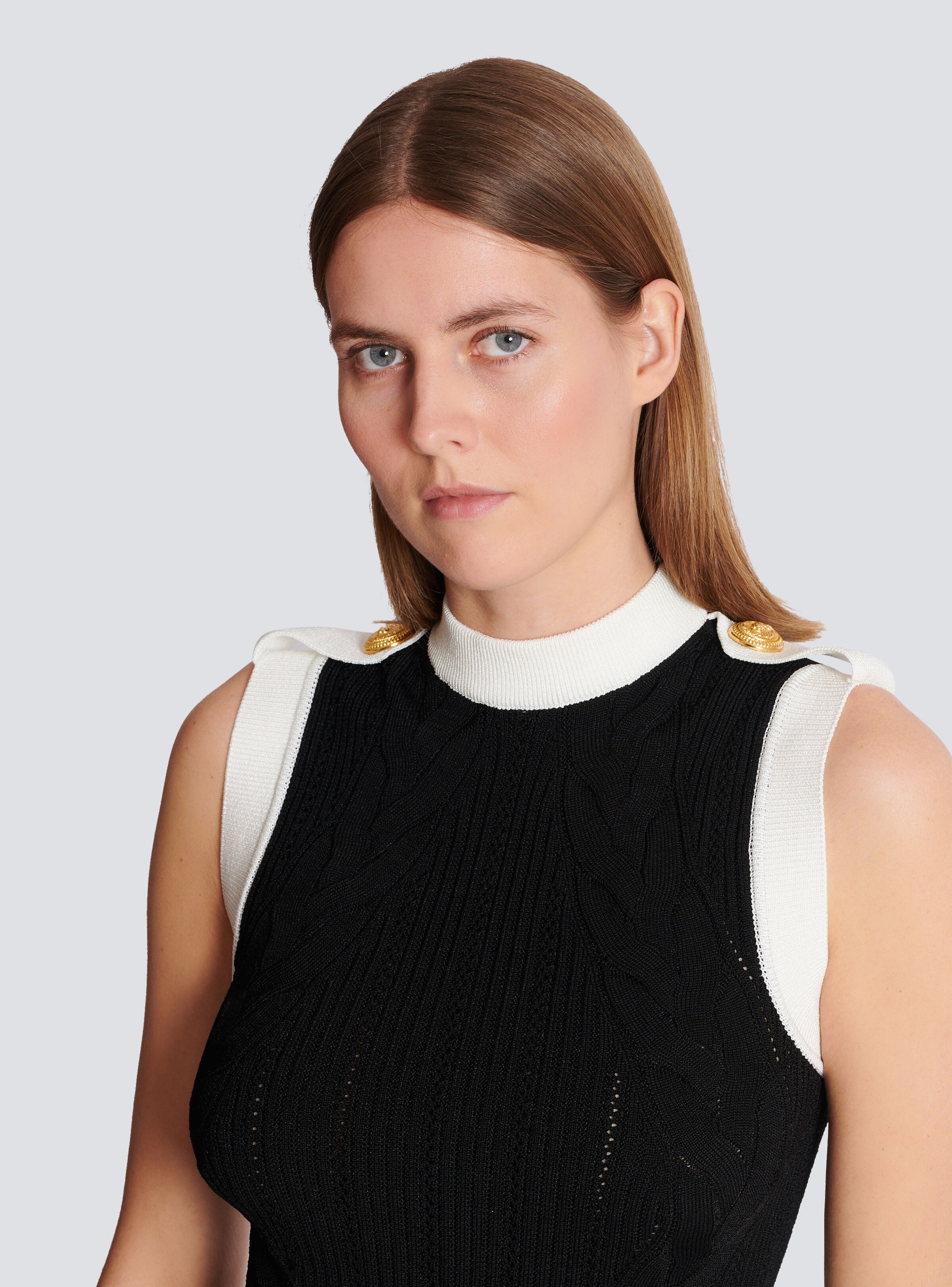 Long two-tone cable-knit dress - 7